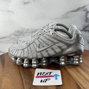 NEW Women's Size 7- Nike Shox TL 'Pure Platinum/CHROME'  Sneakers AR3566-003